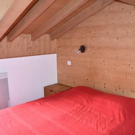 3 Pieces Au Dernier Etage, 2 Balcons, Proche Telepherique Et Espace Aqualudique - Fr-1-464-87 *